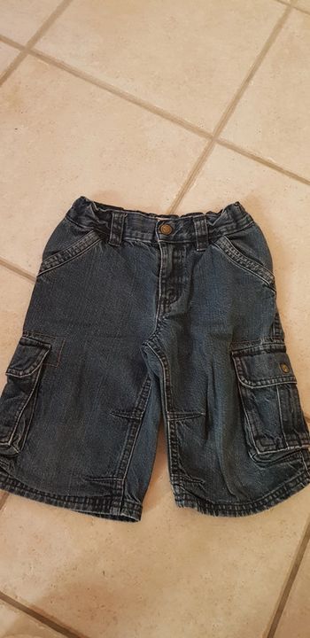 Bermuda jean bleu