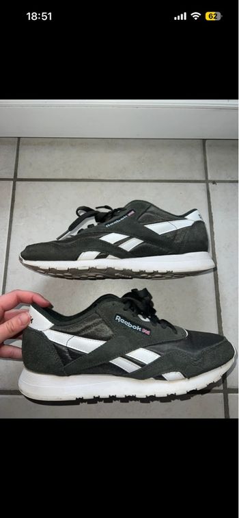 Reebok kaki 
