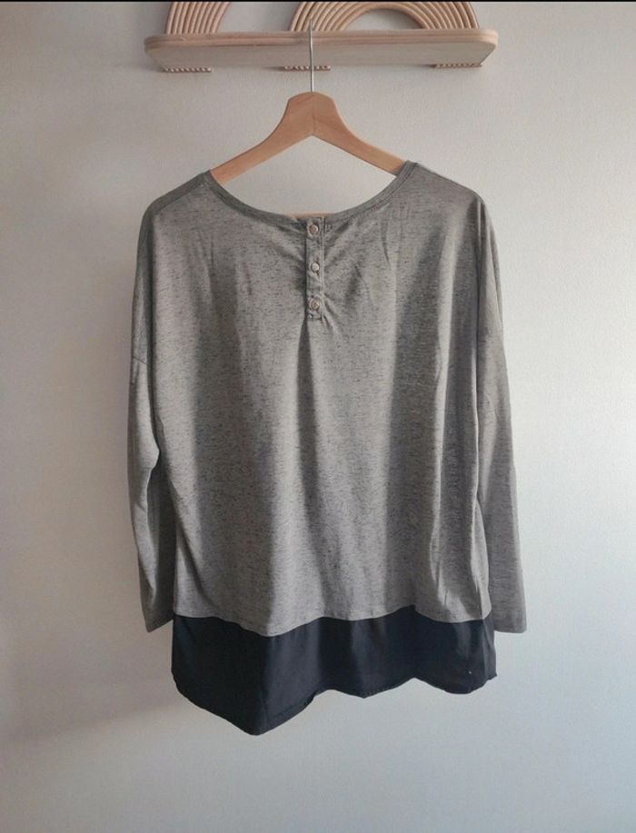 Haut gris - photo numéro 6