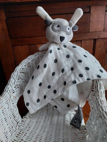 Doudou lapin masqué Orchestra