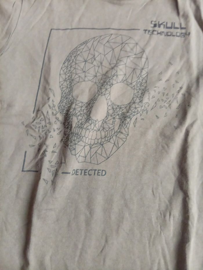 Tee shirt - photo numéro 2