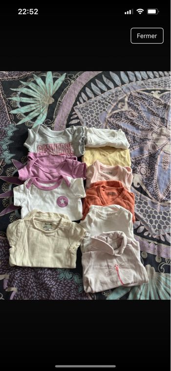 Lots vêtements. 1 mois fille