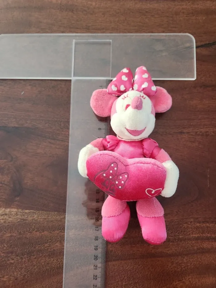 Peluche Disney Minnie Rose 🧸 - photo numéro 3
