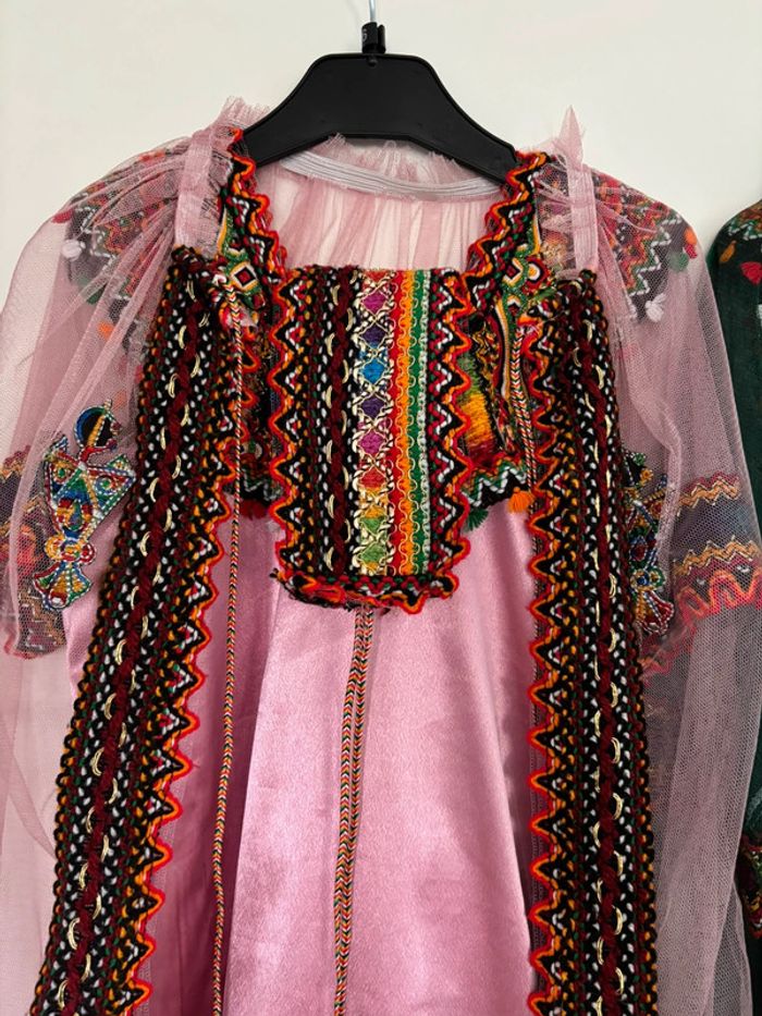 Robes kabyles jumelles - photo numéro 2