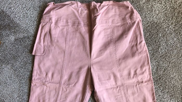 Pantalon maternité 42 - photo numéro 2