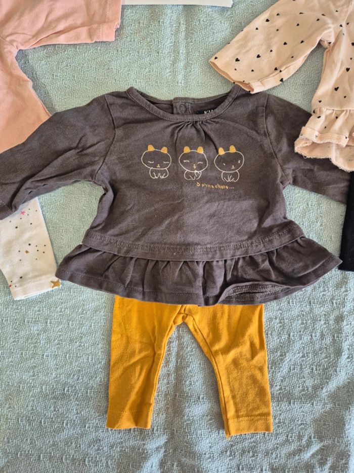 Lot de 3 Ensembles 1mois - photo numéro 3