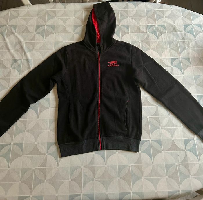 Gilet garçon -14 ans - Airness - en très bon état