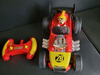 FORMULE 1 TELECOMMANDEE MICKEY