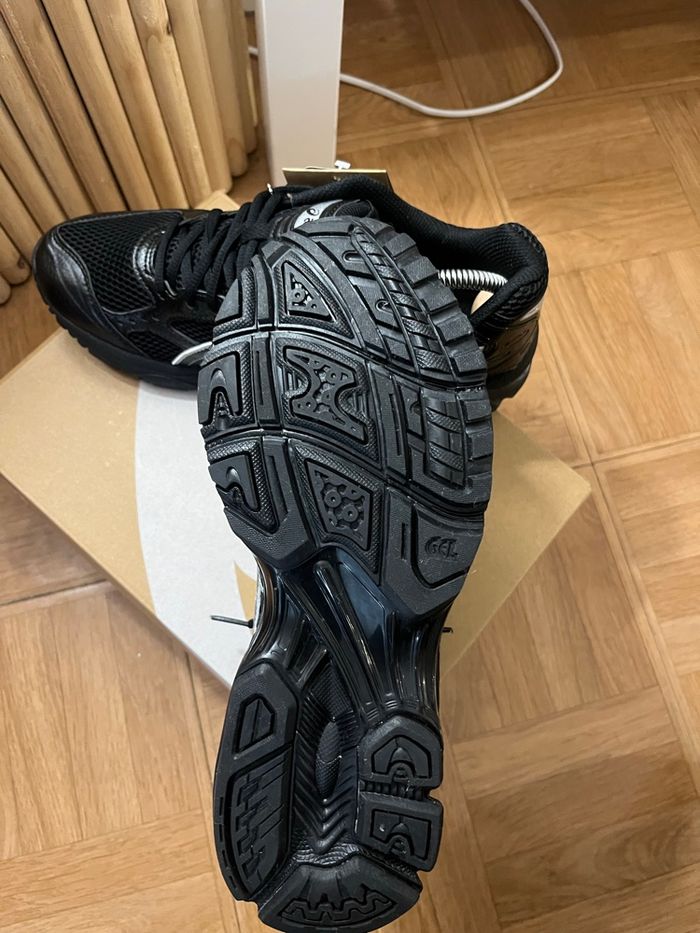 Asics Gel Kayano 14 - photo numéro 3