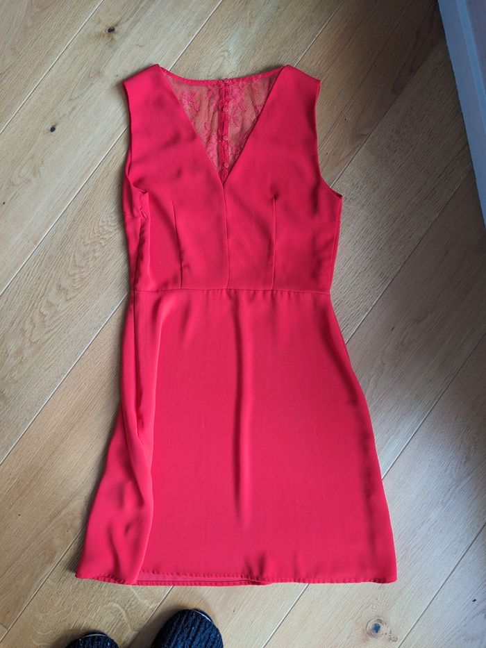 Robe rouge ceintrée camaïeux taille 36 - photo numéro 5