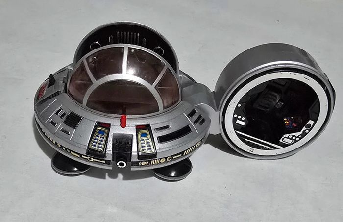 Vaisseau san ku kai space saucer tonto sidéro - photo numéro 5