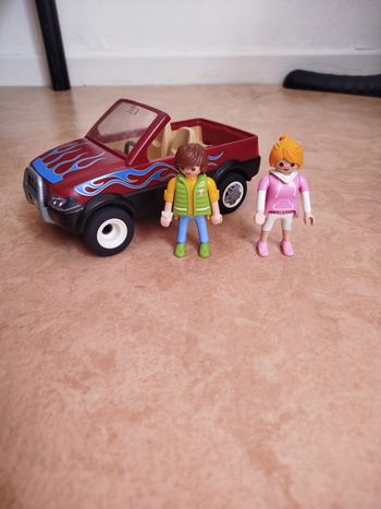 Voiture 2 playmobil 