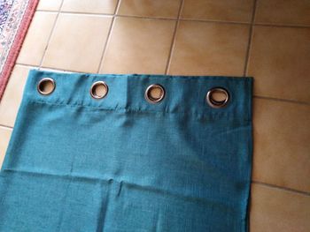 Rideaux embrasses et coussins