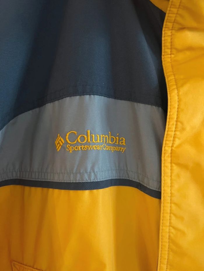 Magnifique manteau / veste Columbia Bugaboo vintage avec multiples poches taille M couleur jaune - photo numéro 3