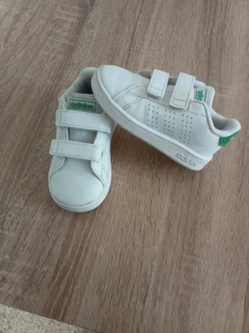 🌹basket mixte Pointure 21 adidas 🌹