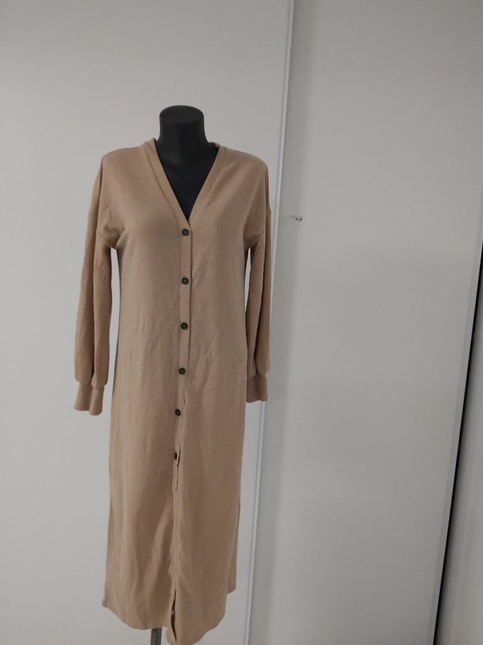 Robes femme taille M comme neuf prix 5euros la robes - photo numéro 4