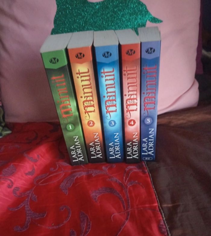 Collection de livres Minuit de Lara adrian Tome 1 à 5