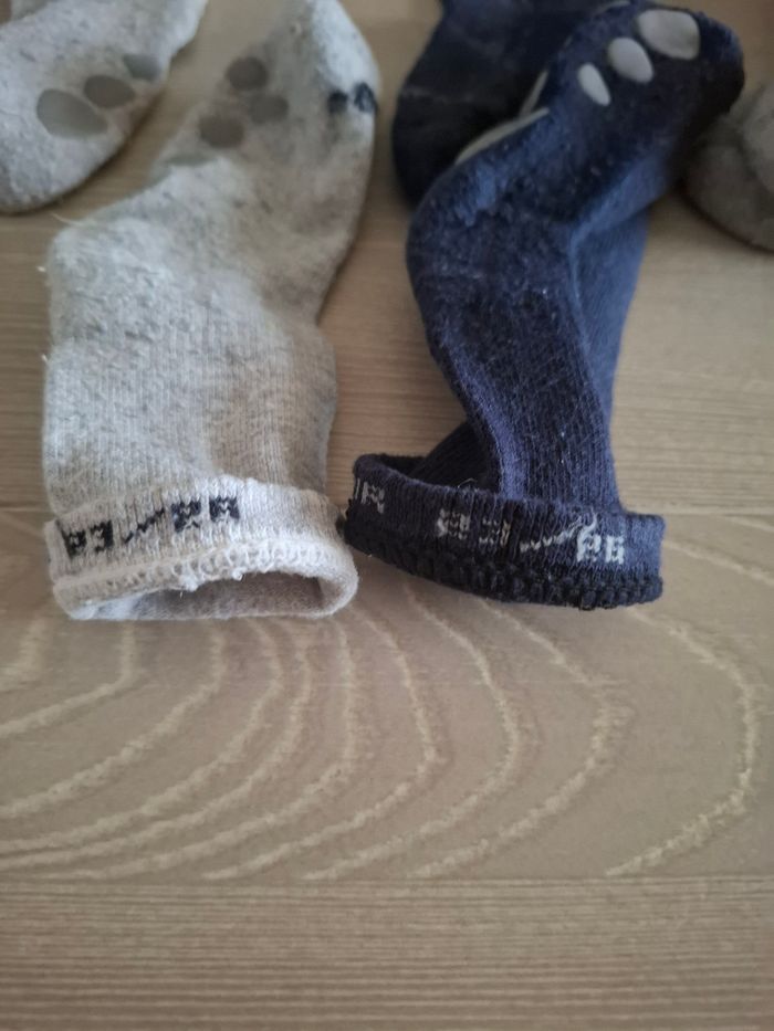 Lot 3 paires chaussettes T.21/23 - photo numéro 2