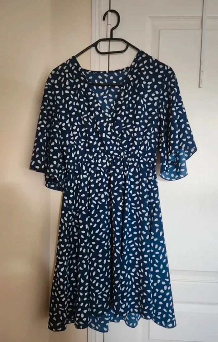 Robe à pois