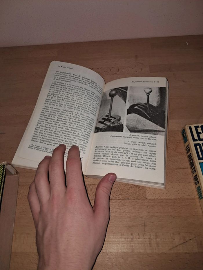 Lot de deux livres Marabout sur l'automobile - photo numéro 7