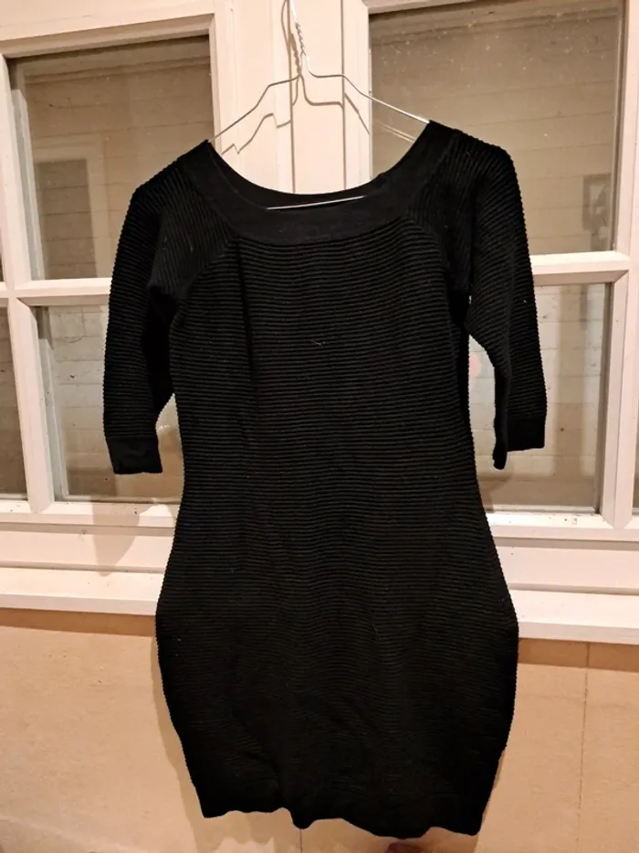 Robe noir