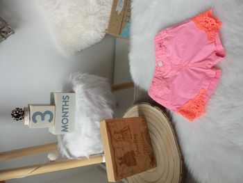 Jolie short été rose flash in extenso reglable a la taille bouton pression bébé fille 62cm