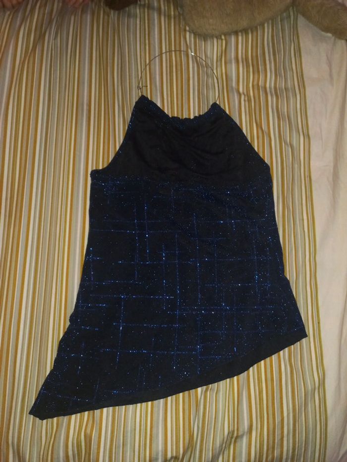 Haut sexy strass bleu nuit soirée ou fête taille 36 a 40 asymétrique - photo numéro 5