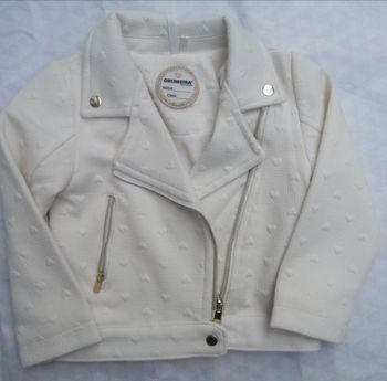 Magnifique petite veste blanche