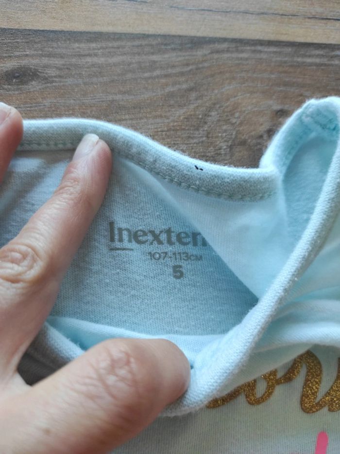 Pyjama in extenso 5 ans mais le haut taille 4 ans - photo numéro 2