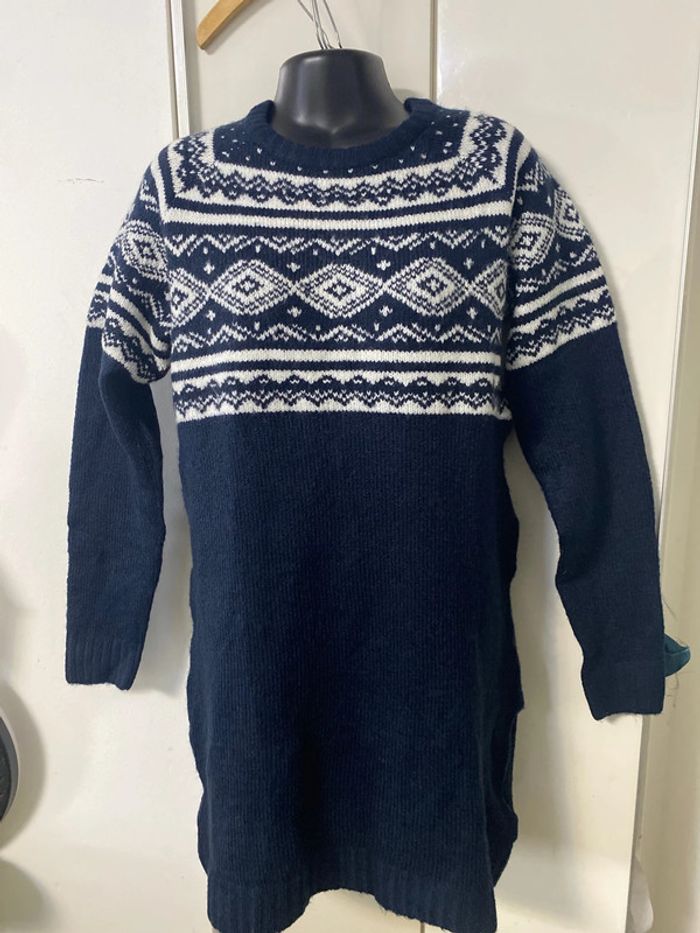 pull d’hiver . Sweat long .Taille L/XL