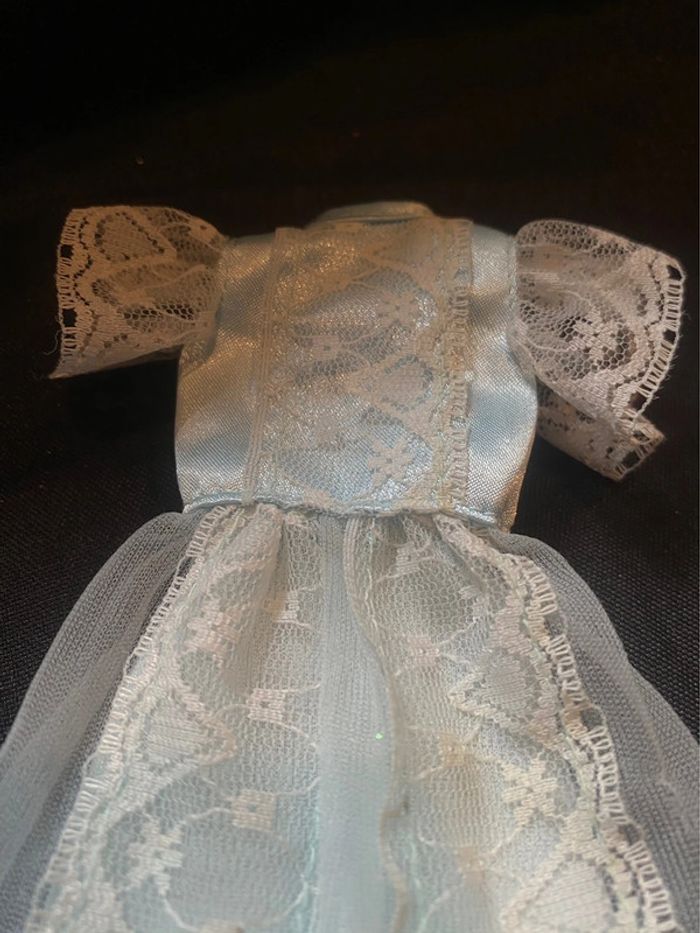 Robe bleu pâle barbie - photo numéro 2