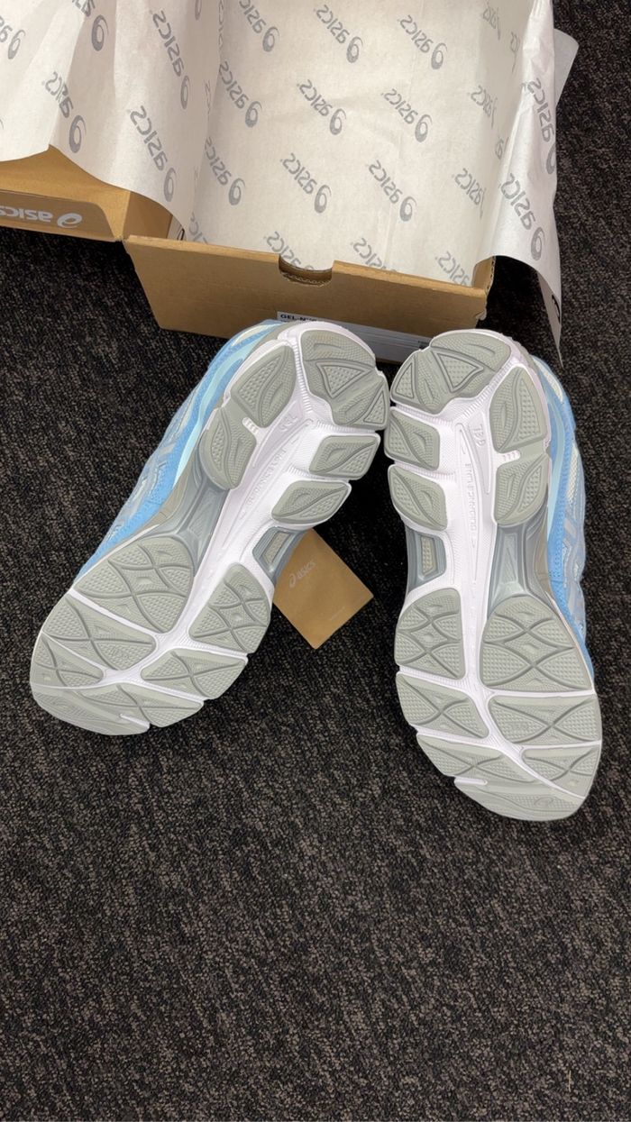 Baskets Asics - photo numéro 7