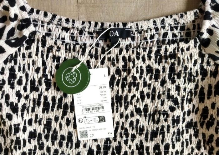 Robe taille L neuve C&A nouvelle collection achetée 29.99€ - photo numéro 3