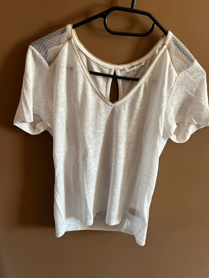 T-shirt cache cache