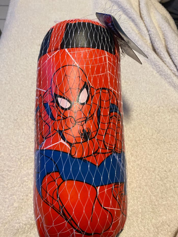 Sac de boxe avec gant spiderman - photo numéro 4