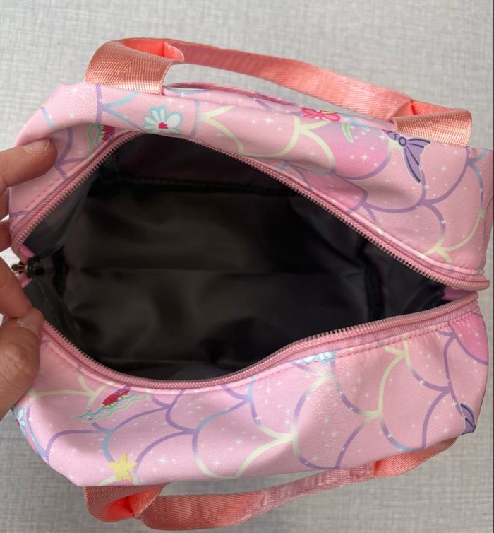 Ensemble 3 pièces sac à dos, sac à collation et plumier assortis KPop Demon Hunters Neuf et emballé - photo numéro 6