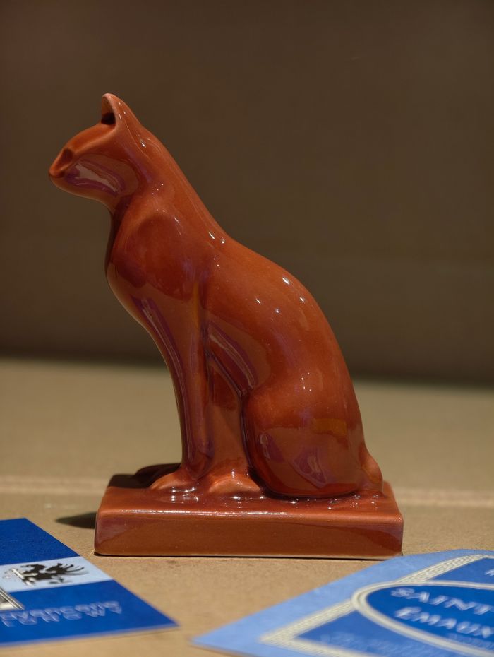 Chat rouge Saint Jean l'Aigle émaux de Longwy - photo numéro 3