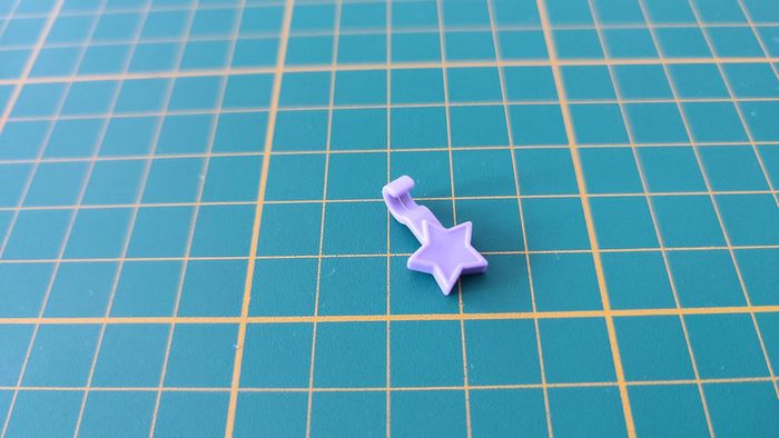 Crochet pour jouet suspendu étoile référence 30 04 8212 pièce détachée Playmobil #B90 - photo numéro 2