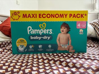 Pampers neuf 
