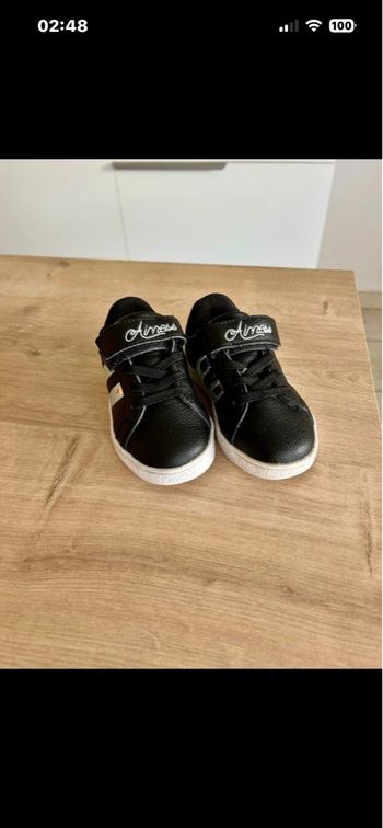 Basket noire Airness T.22