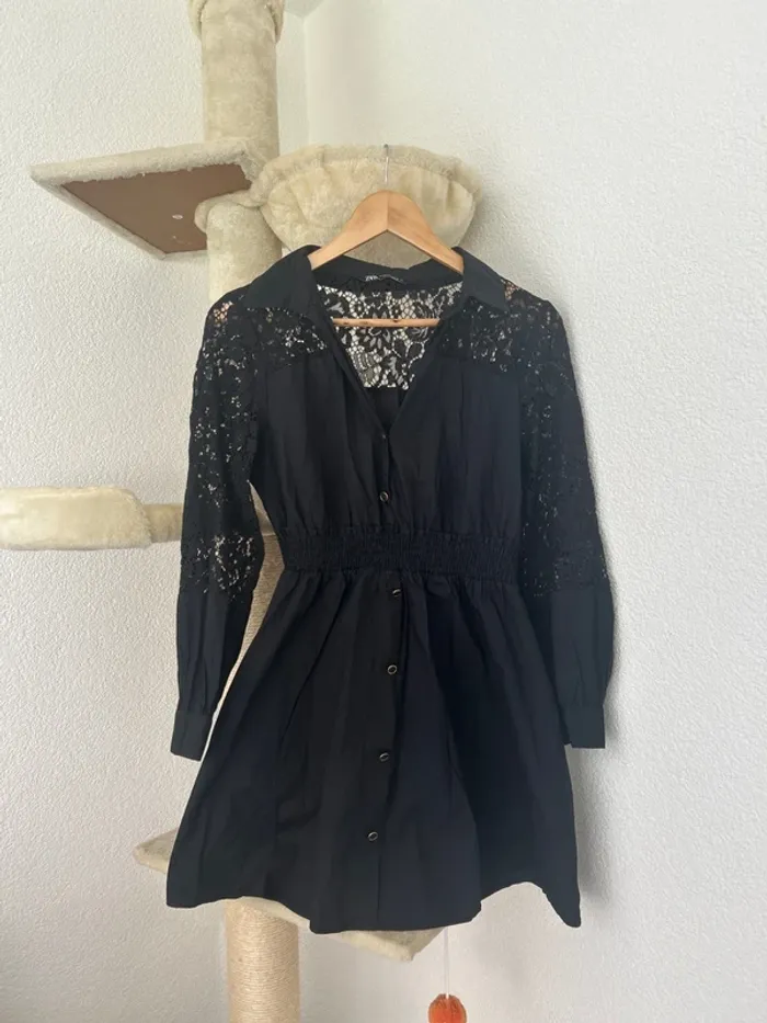 Robe noir Zara