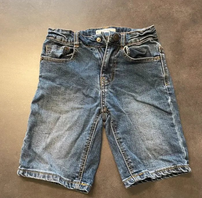 Lot pantalon enfant 6 ans - photo numéro 3