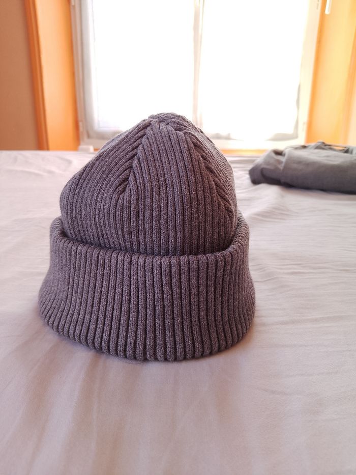 Bonnet h&m gris - photo numéro 4