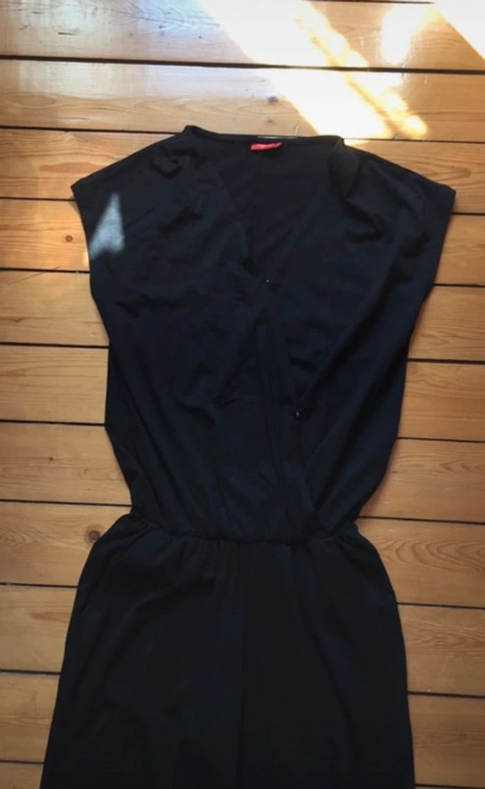 Combinaison taille 34/36 - photo numéro 3