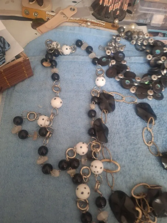 #collier différents style - photo numéro 3