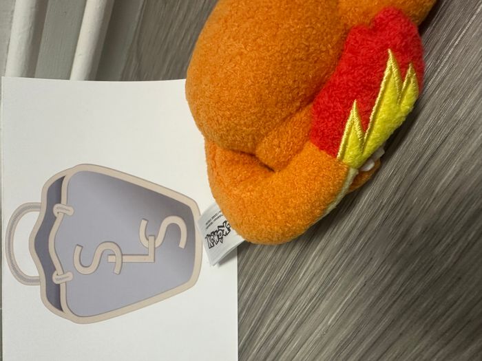 Pokémon - Peluche pour dormir Salamèche - photo numéro 4