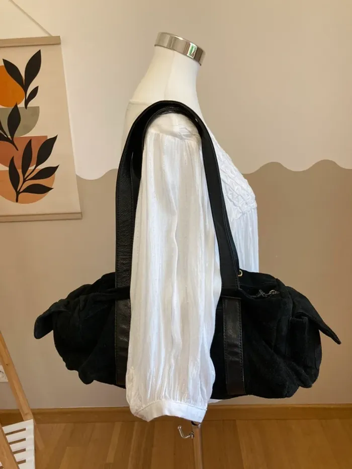 Sac vintage en cuir et croûte de cuir noir très bon état [ref 2506SBl 112] - photo numéro 10