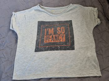 T- shirt court