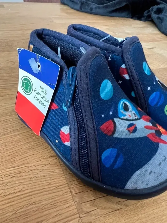 Chaussons astronautes - photo numéro 2