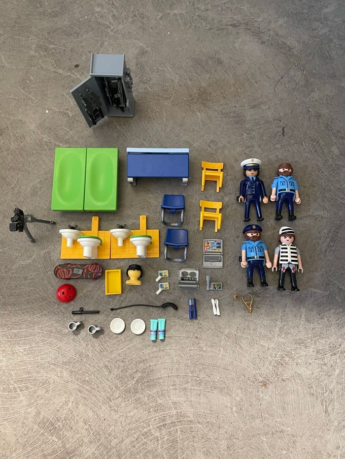 Commissariat de Police - photo numéro 2